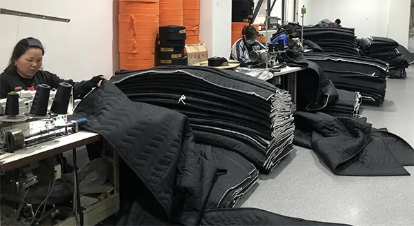 Heavy Weight Absorbing Sound Blankets with Grommets